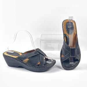 Born Sandals Shoes Womens Size 7 Black Leather Wedge Slide Slip On Comfort W3372